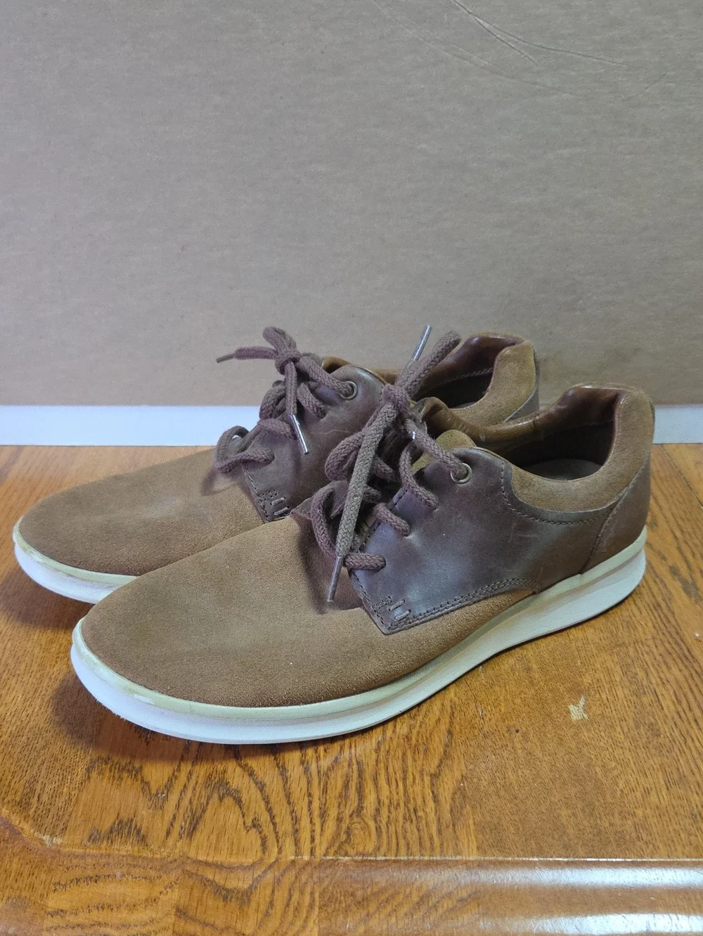 UGG Hepner shoes 2016 Size 8.5